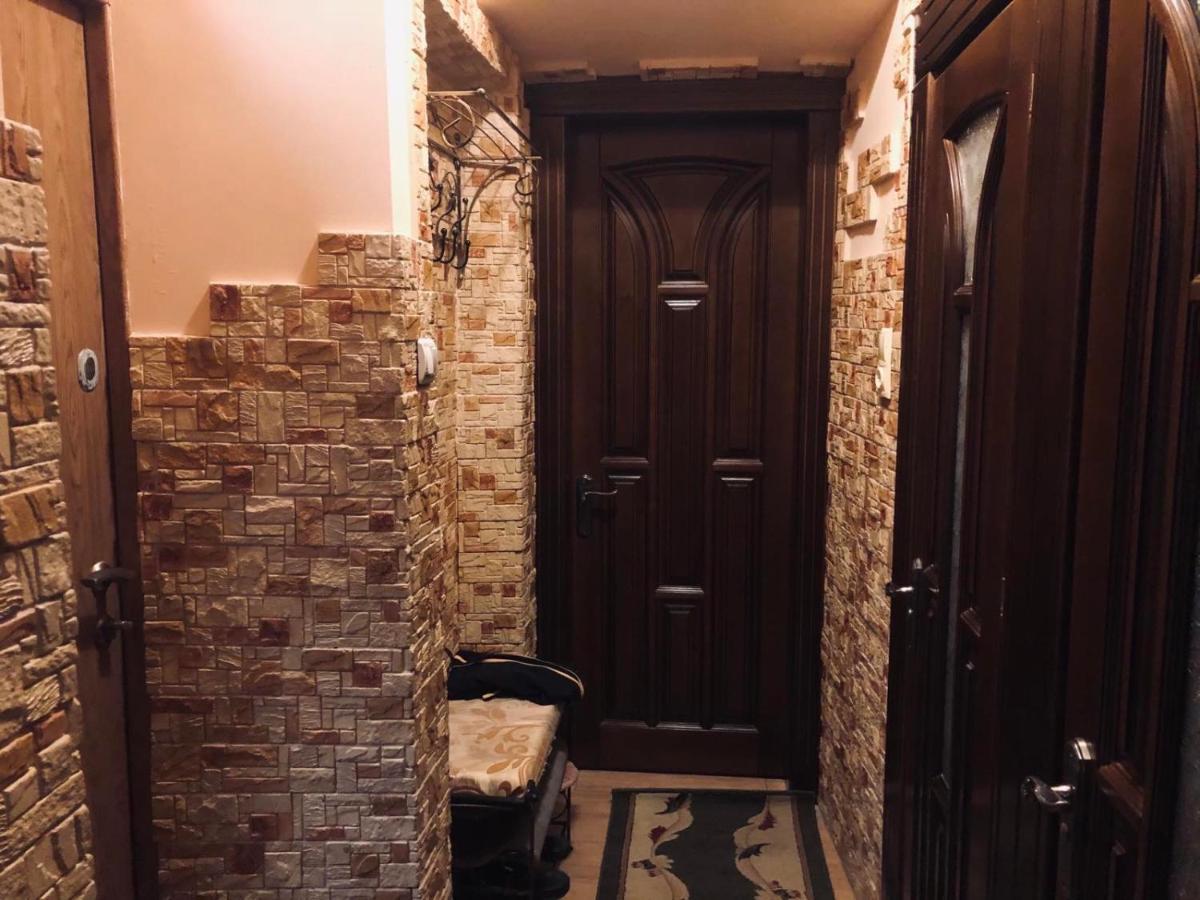 У Богдана Lviv Exterior photo
